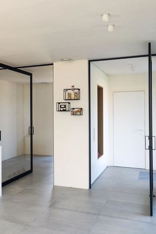 Center Pivot Door 9 Center Pivot Door 9