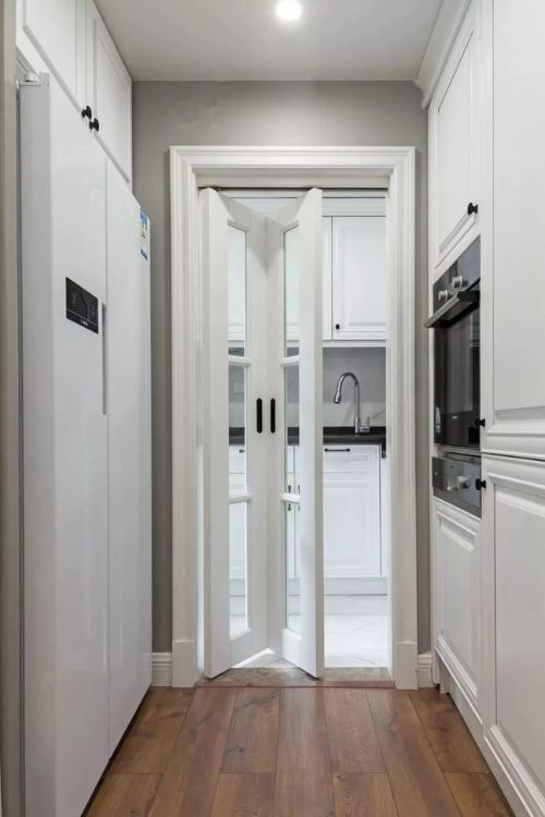 Folding Door 16