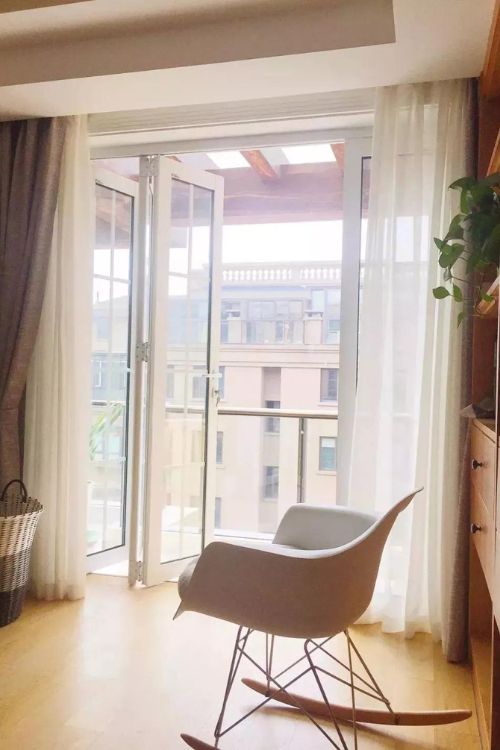 Folding Door 18
