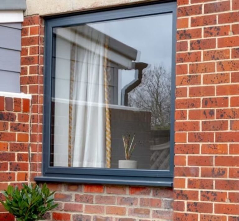 Anti-Pry Window 1