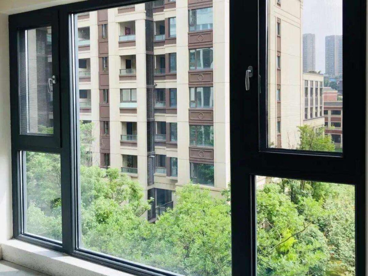 Balcony Window 10 Balcony Window 10