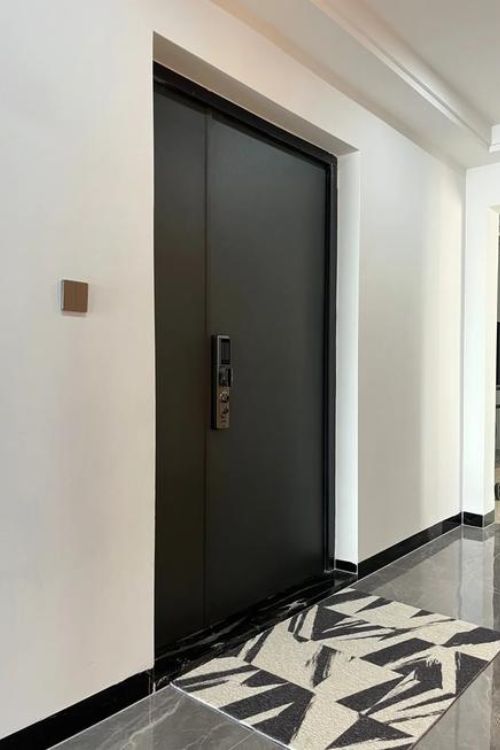 Entrance Door 19