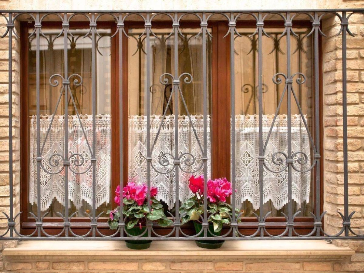 Iron Window 2