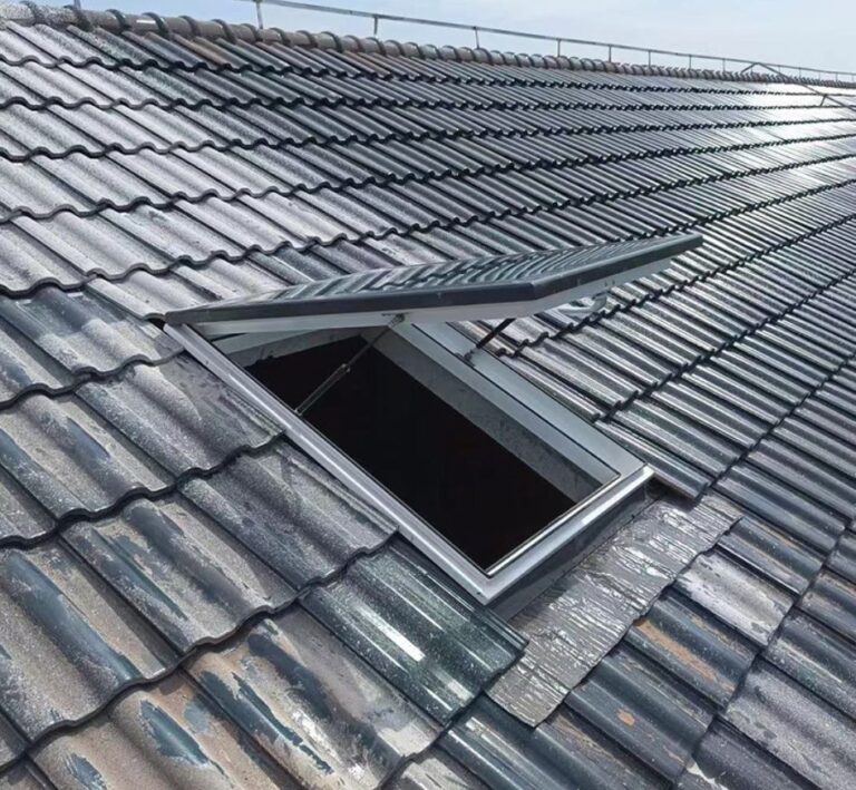 Roof Window 1