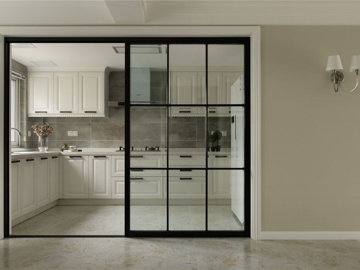 Sliding Door 10