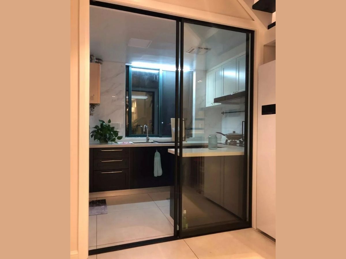 Sliding Door 7