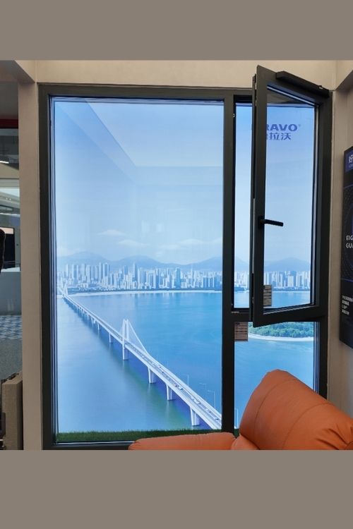 System Window 15 System Window 15