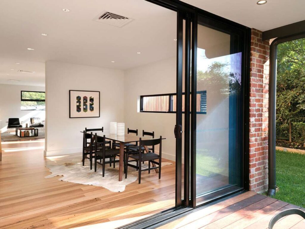 8 Best Apartment Sliding Doors for Balcony 3