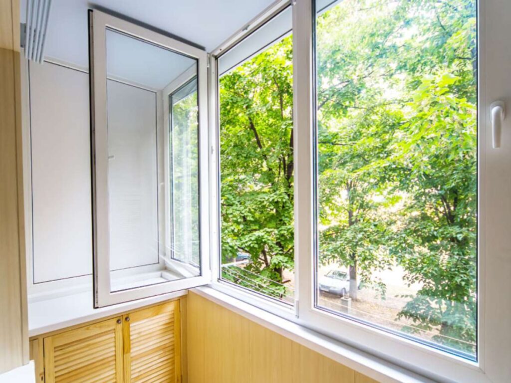 A Guide to Commercial Aluminum Windows 3