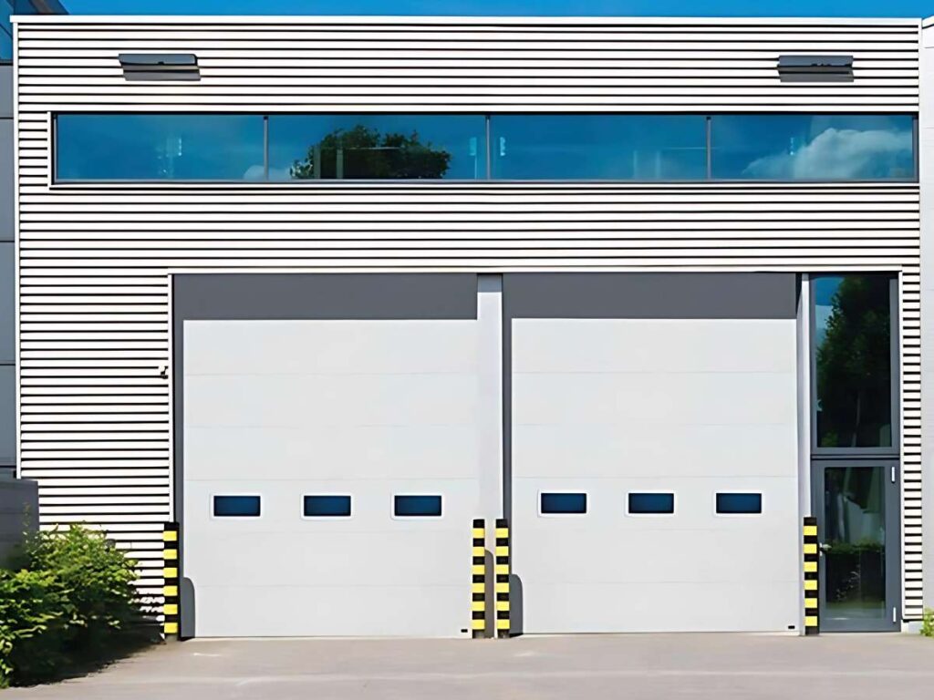 6 Best Commercial Garage Doors 4