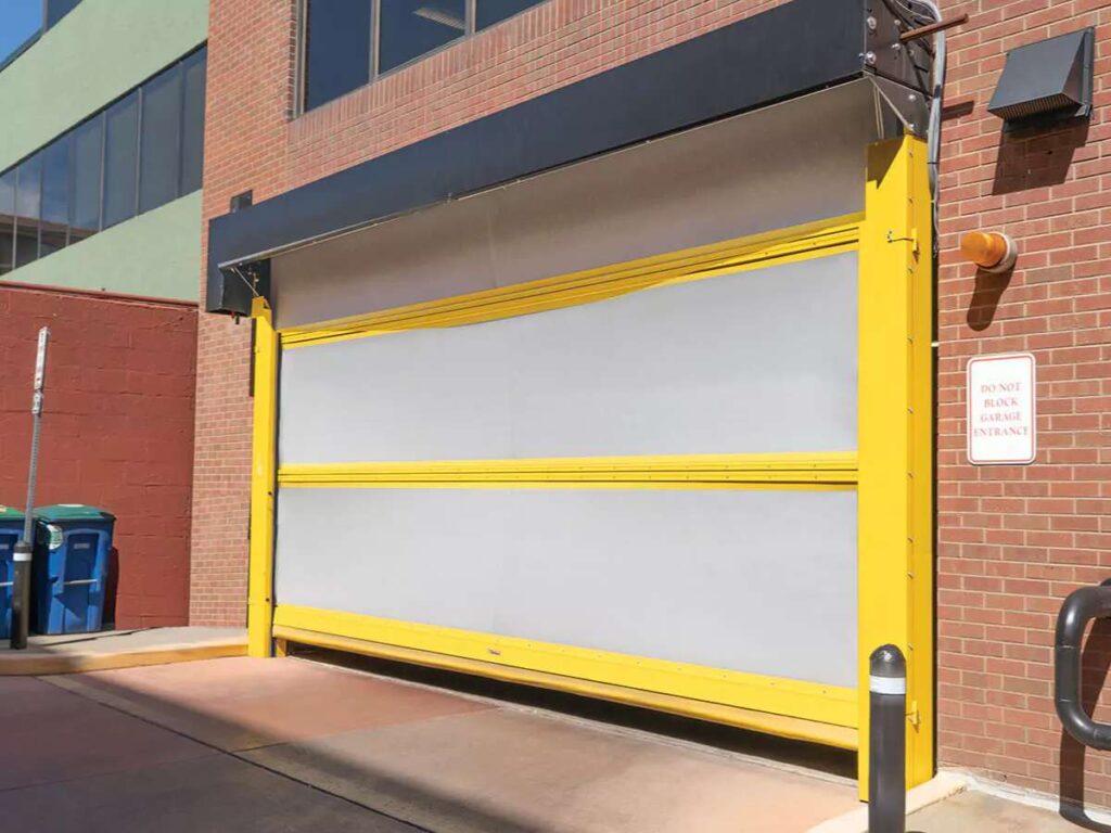 6 Best Commercial Garage Doors 2