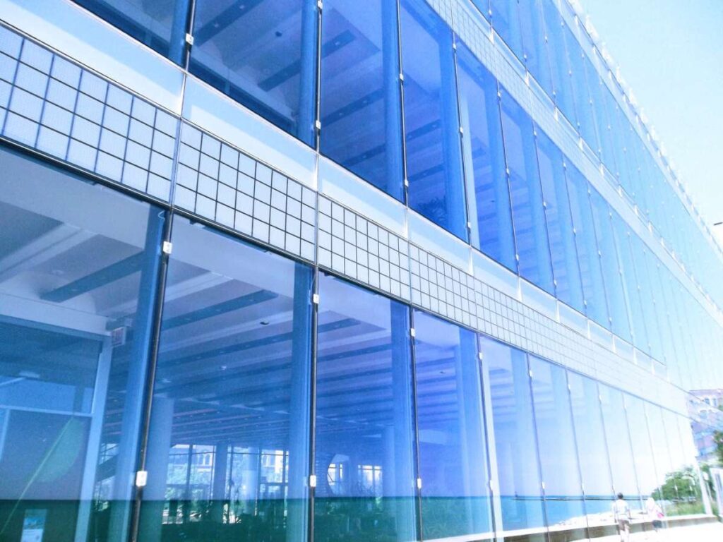 A Guide to Commercial Glass Window 2 A Guide to Commercial Glass Window 2