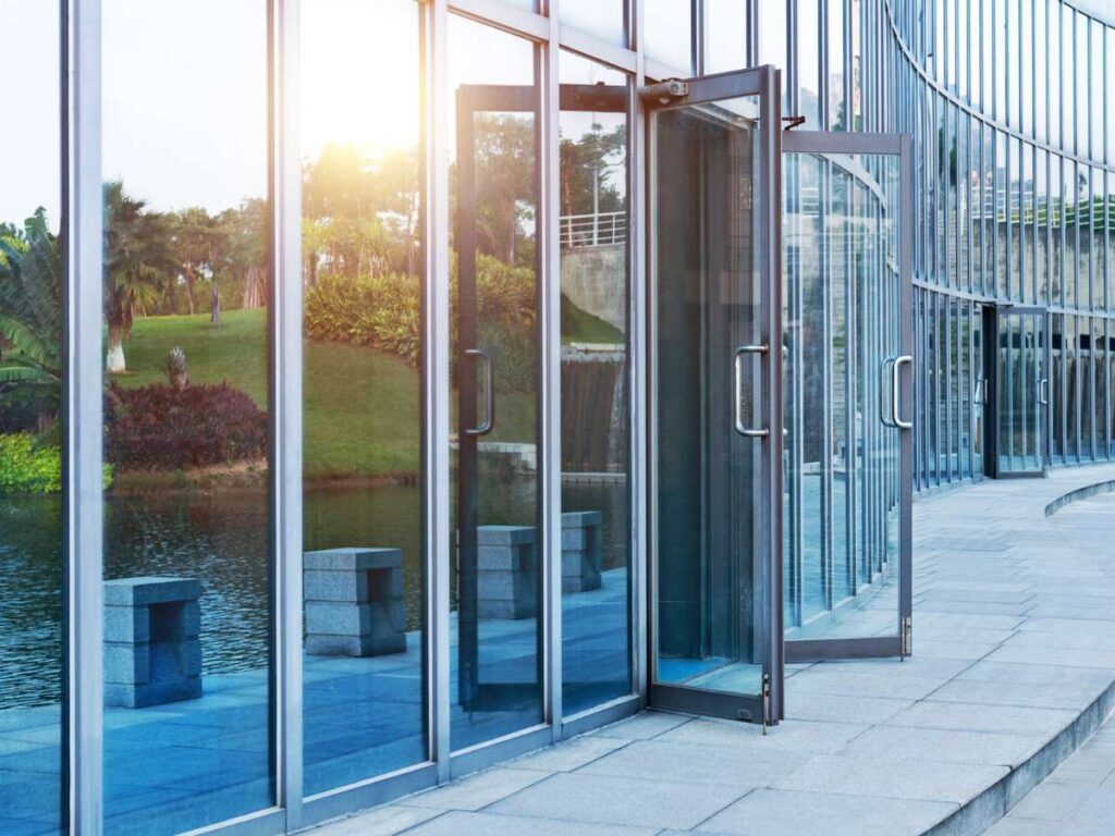 A Guide to Commercial Glass Window 3 A Guide to Commercial Glass Window 3