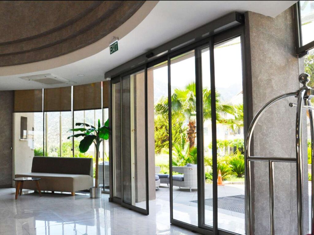 10 Best Commercial Office Doors 8