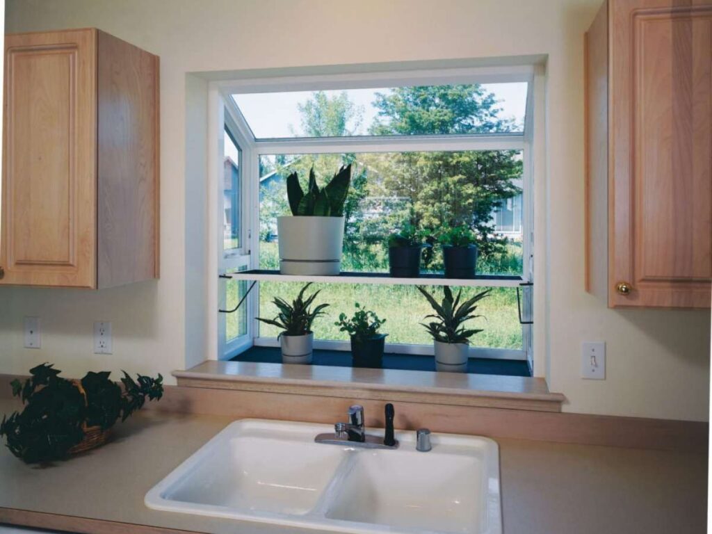 Garden Window vs Bay Window: What’s the Real Difference? 35