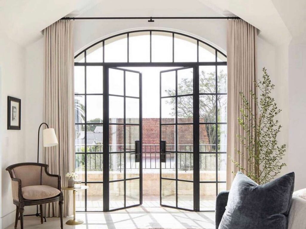 French Doors or Sliding Doors? What's the Difference? 4
