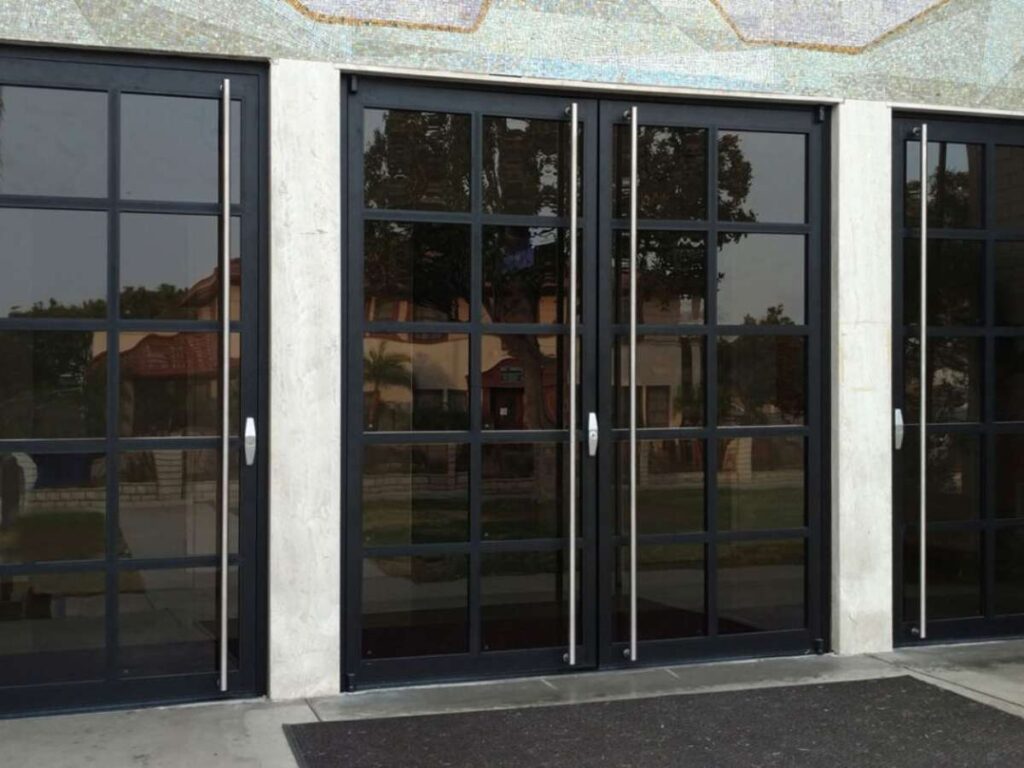 Your Guide to Commercial Aluminum Doors 2