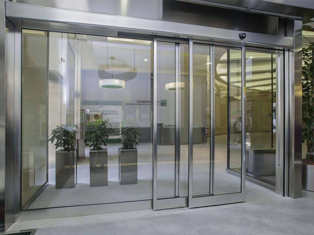7 Best Commercial Sliding Doors 1