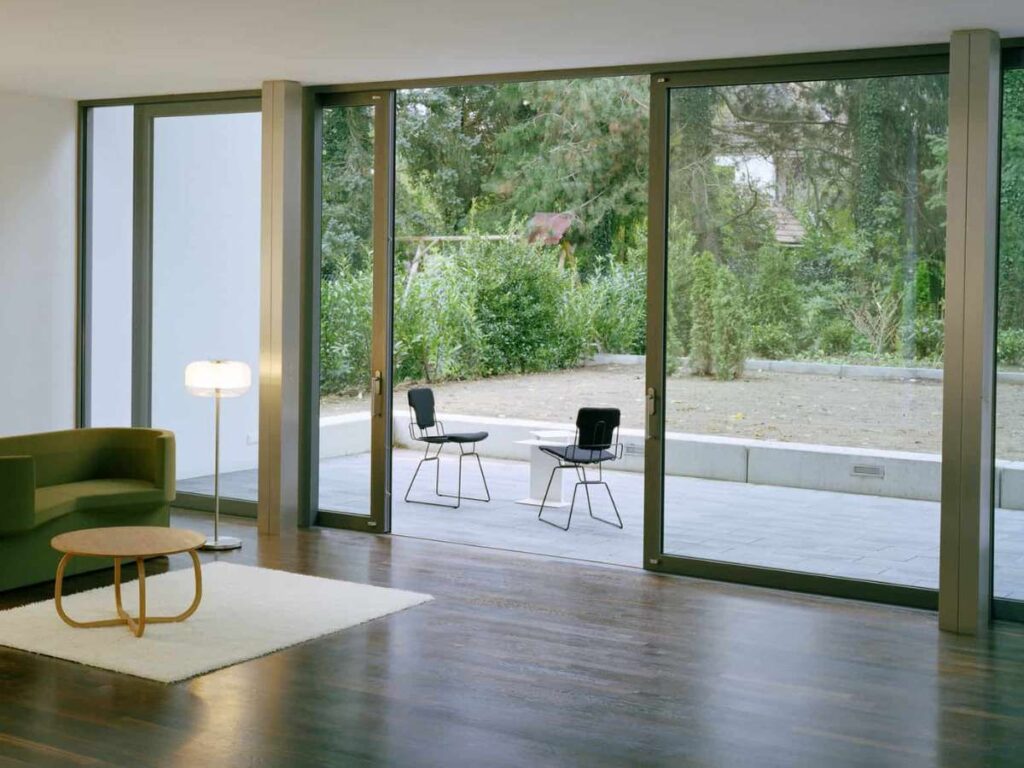 Your Guide to Commercial Sliding Windows 4