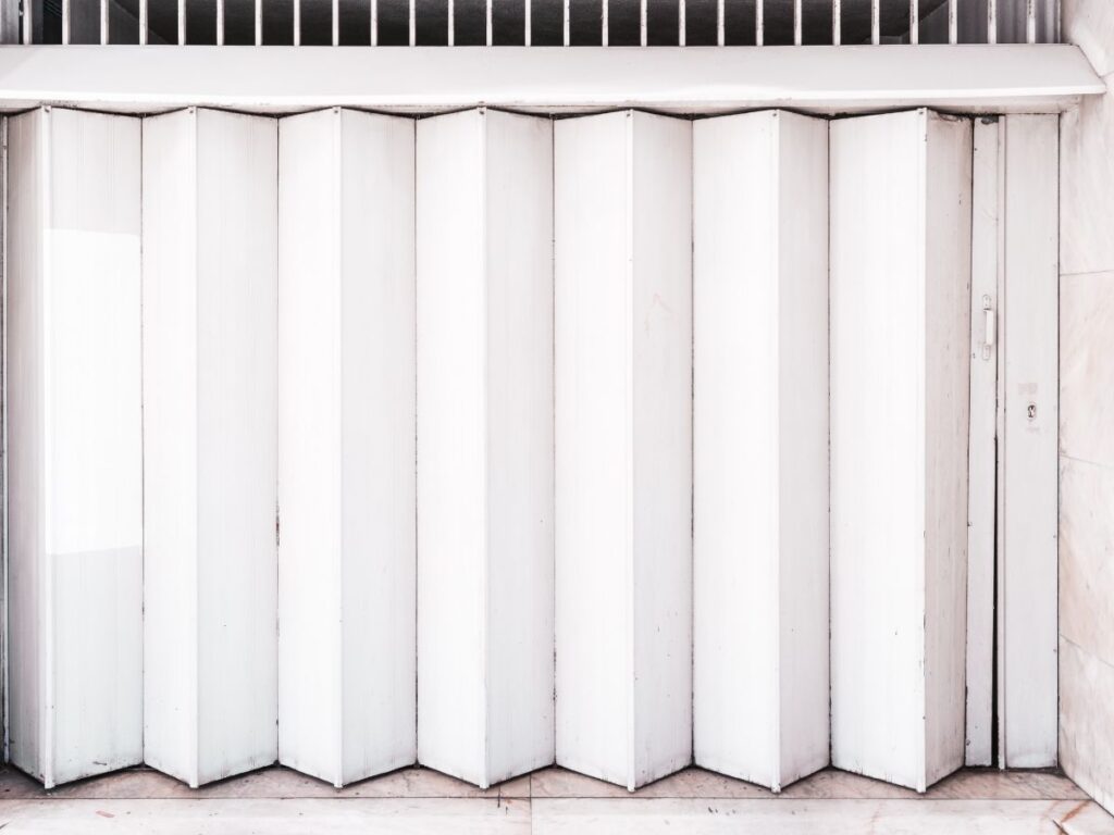 Top 7 Commercial Warehouse Door Types 7