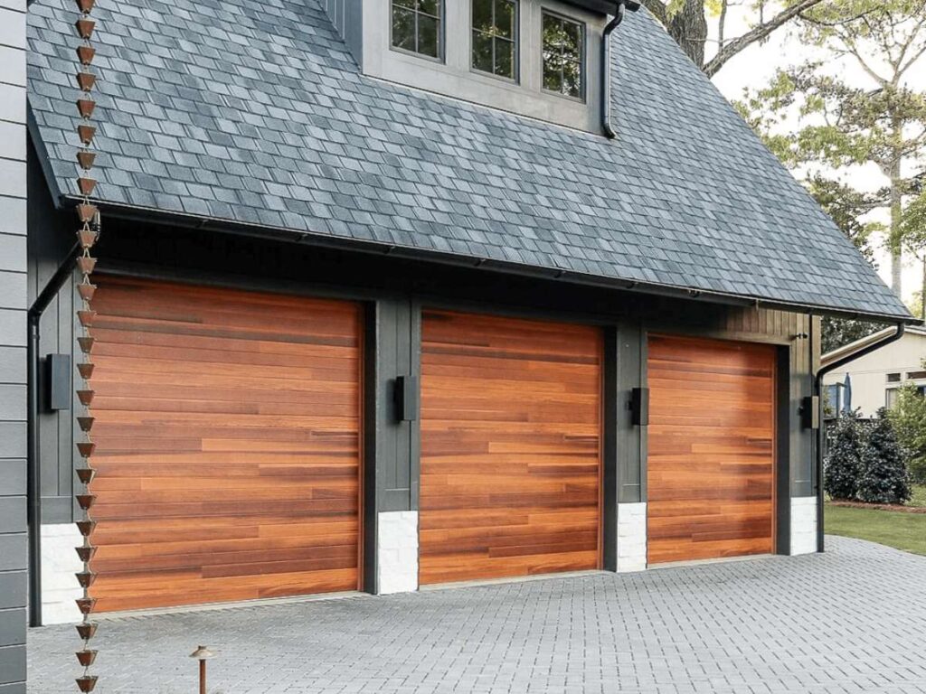 Top 9 Garage Door Design Ideas 4