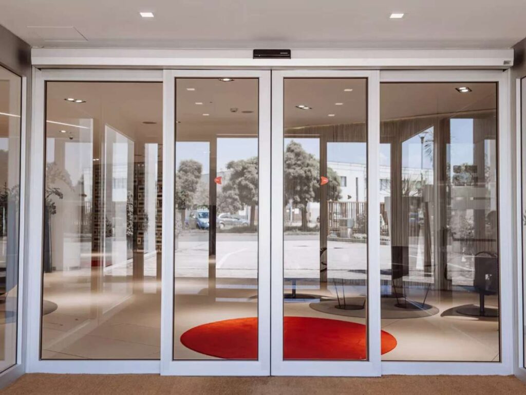 10 Types of Hotel Front Door 2