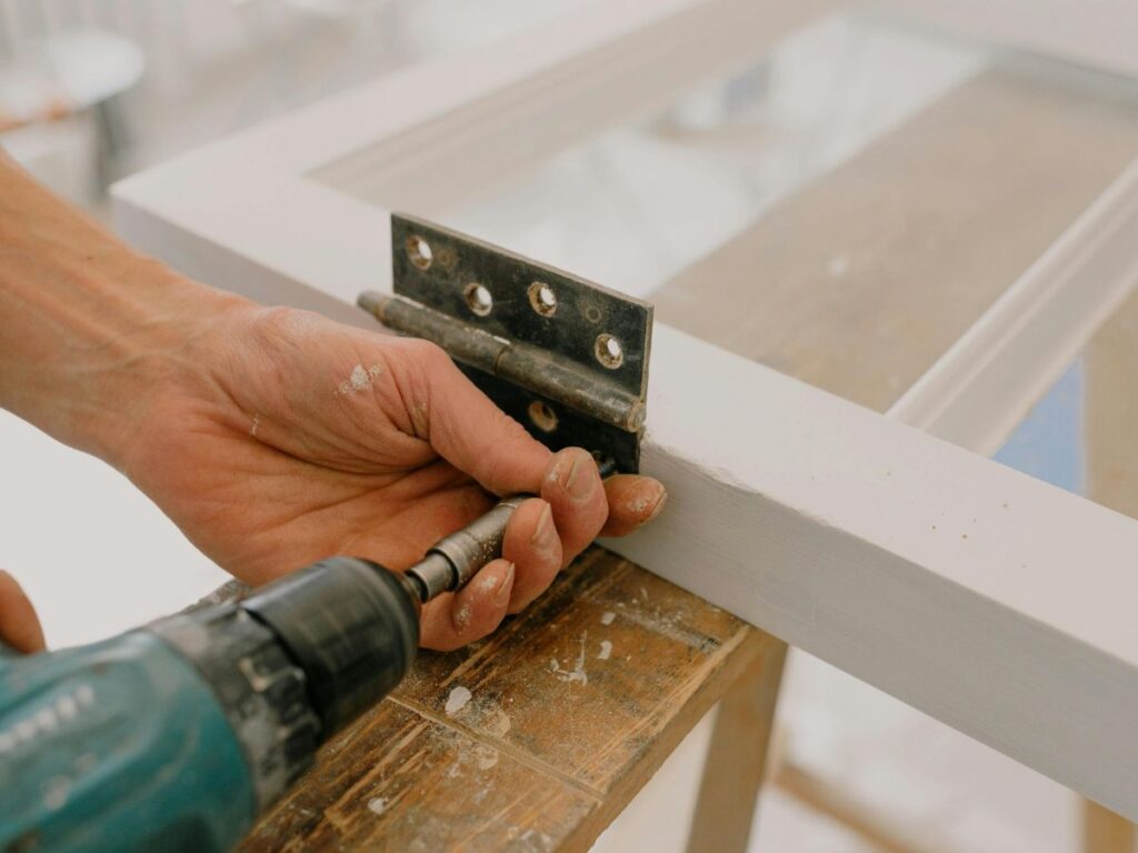 How Do I Install a Storm Door? 33