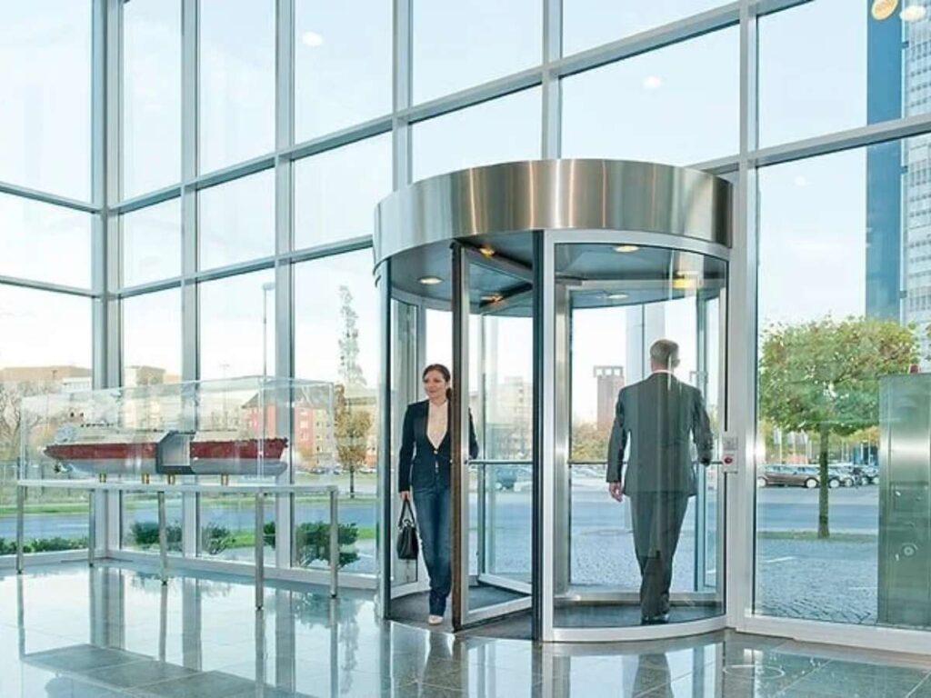 How Does a Revolving Door Work? 2