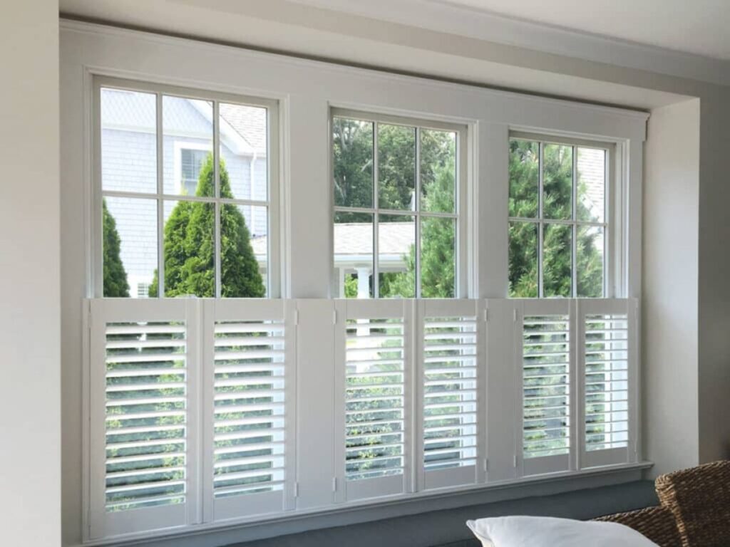 10 Creative Ways to Decorate a Bay Window 28