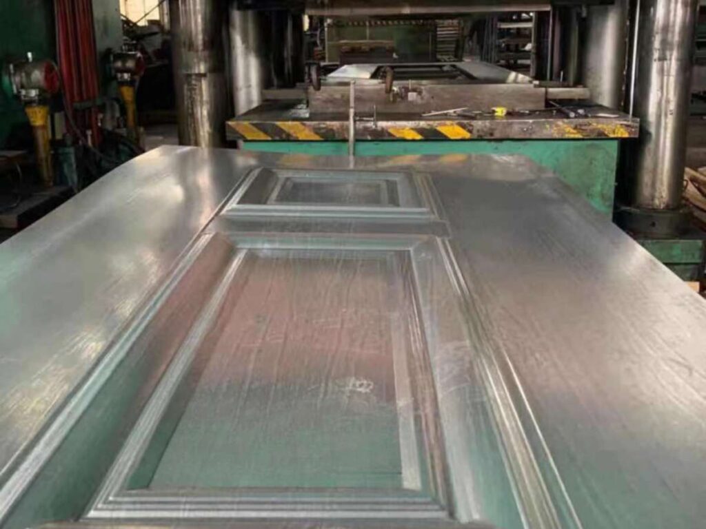 Metal Door Manufacturing Process: Step-by-Step Guide 3