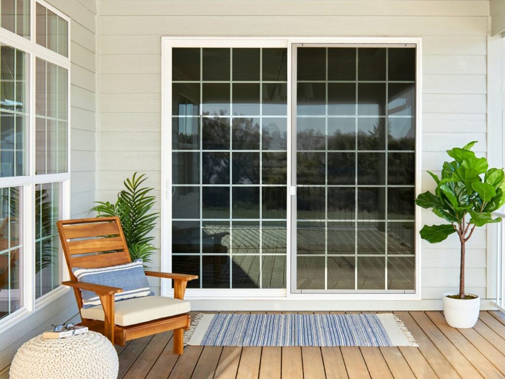 10 Types of Villa Door Designs 5 10 Types of Villa Door Designs 5