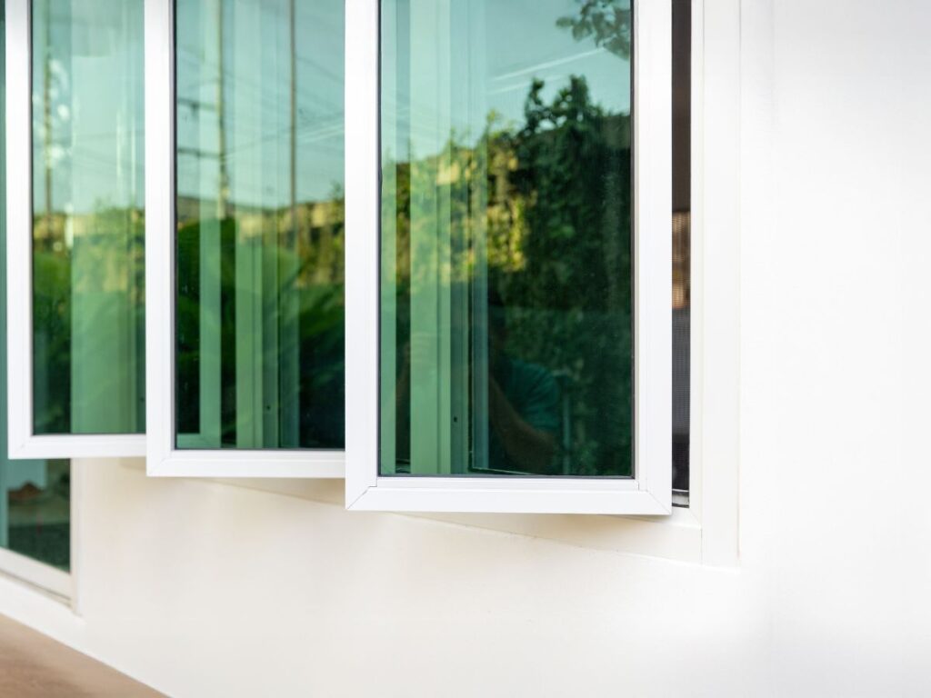 Top 10 Villa Window Design Ideas 6