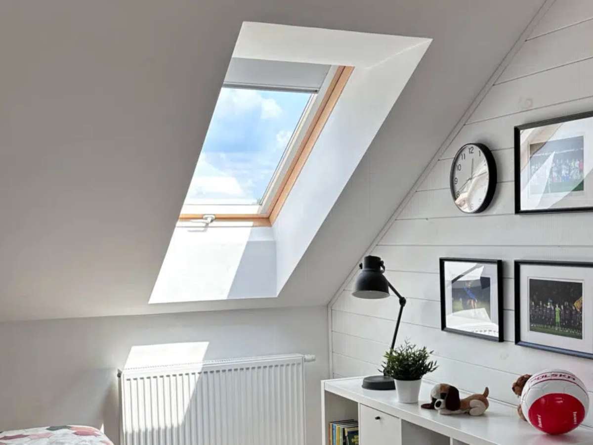 What Is A Skylight Window? | Vallisco