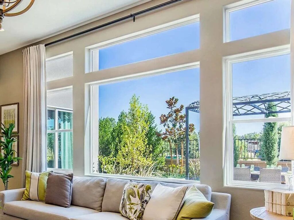 Wood vs Vinyl Windows: A Side-by-Side Comparison 2