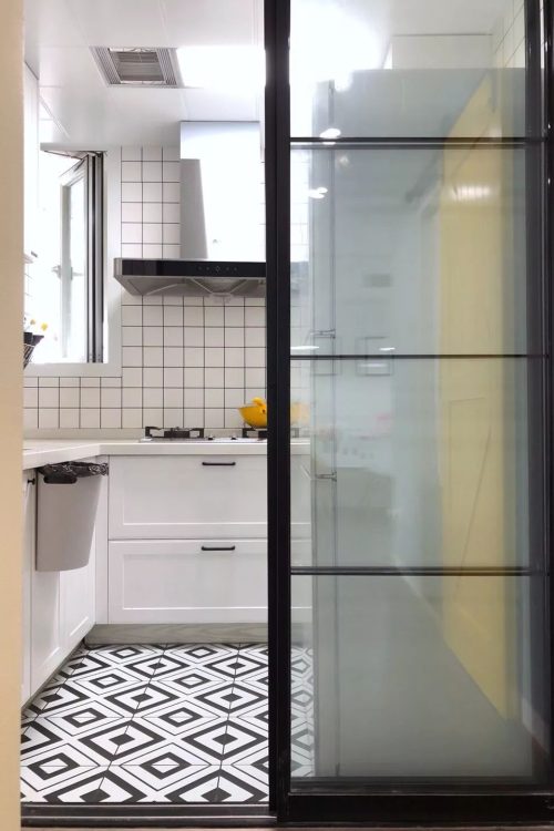 Glass Door 10